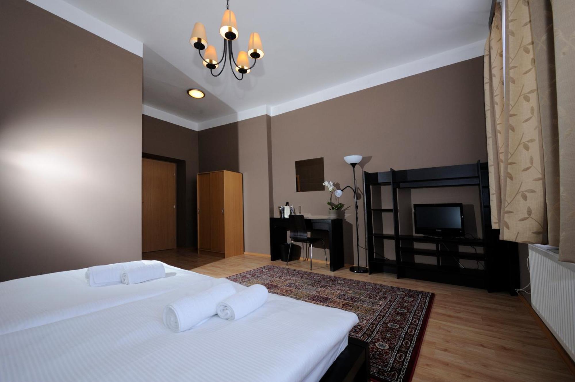 Hotel Zlata Stika Пардубице Стая снимка